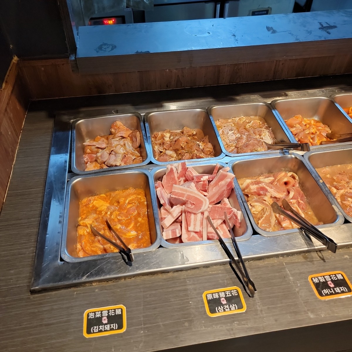 Vibe image of 豬對有韓式烤肉吃到飽 台中逢甲店:  shot by Leo