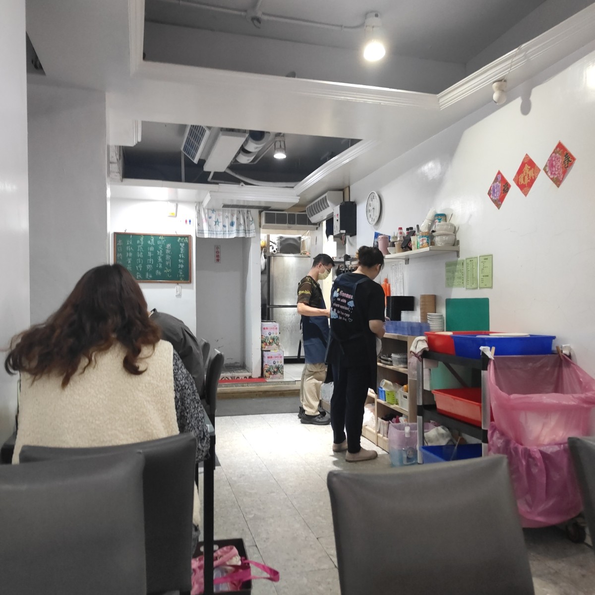 香港鑫華茶餐廳 の雰囲気の写真： by雷姆踩點筆記 
