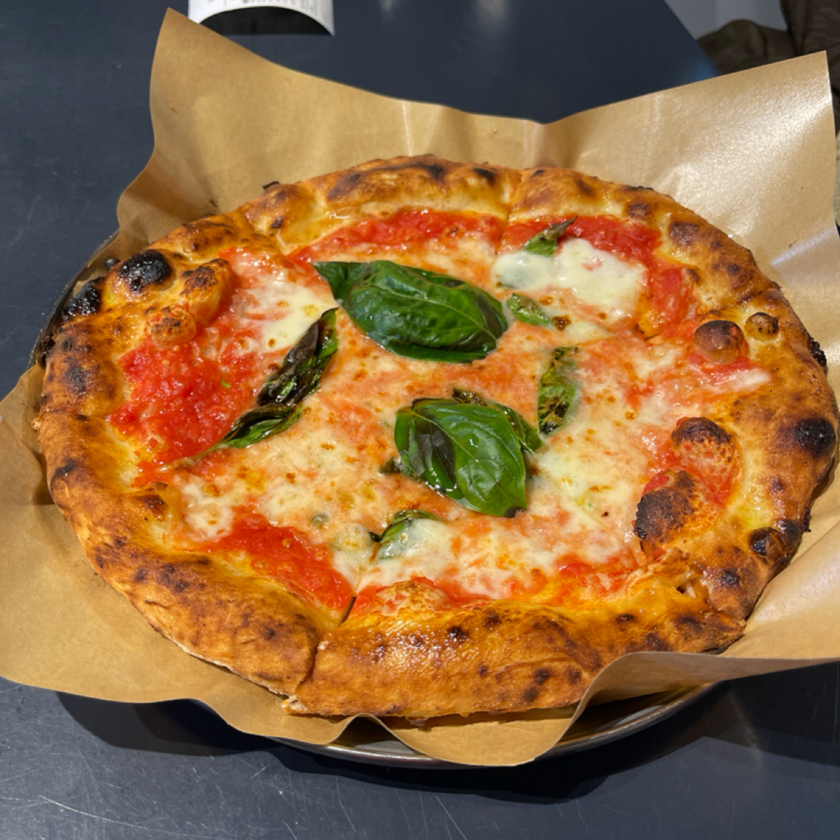 Pizza Round比薩斜躺 のレストランの写真： by雜學生-吃點什麼 