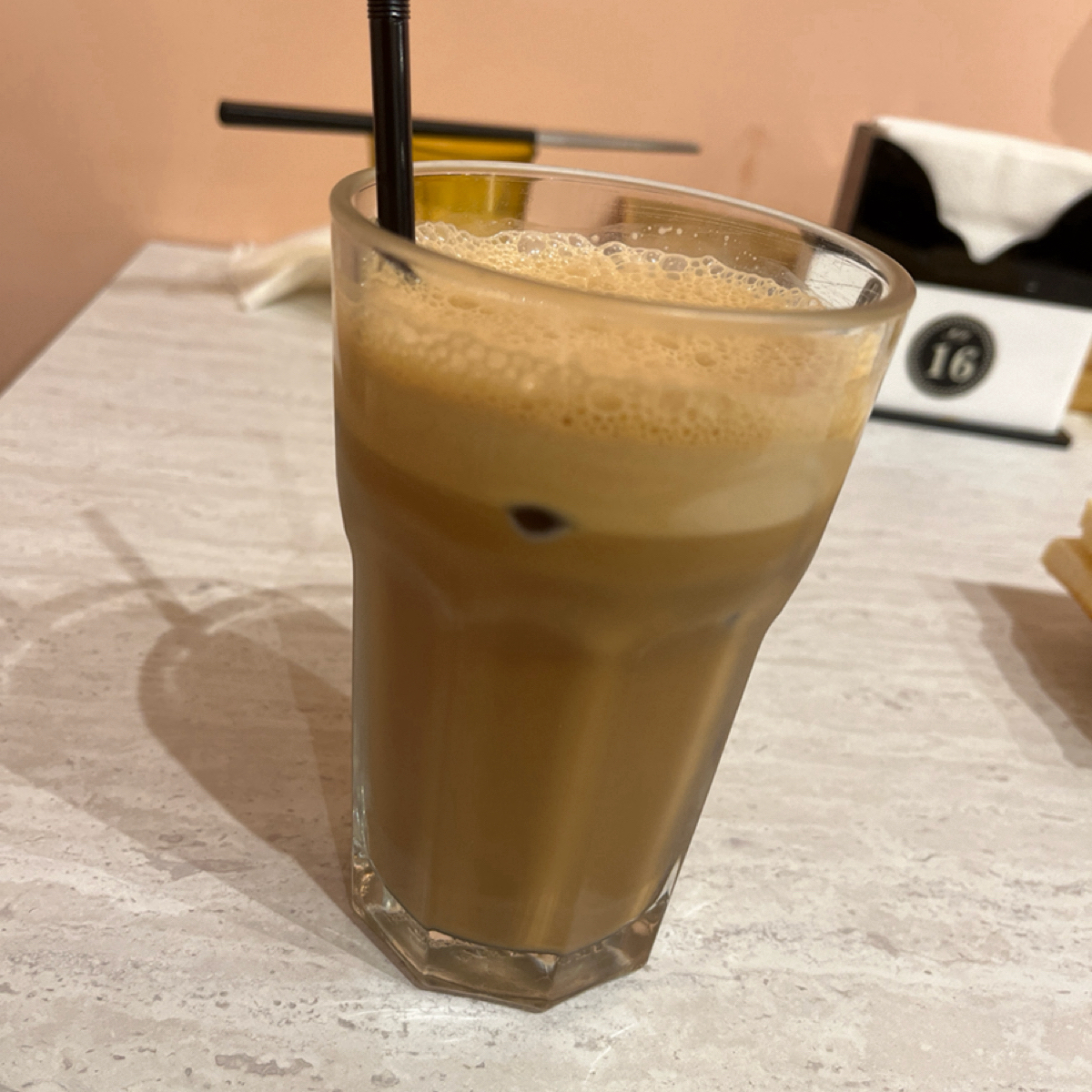 Meal image of MB White Coffee: 鴛鴦奶茶 shot by 珍珠奶綠