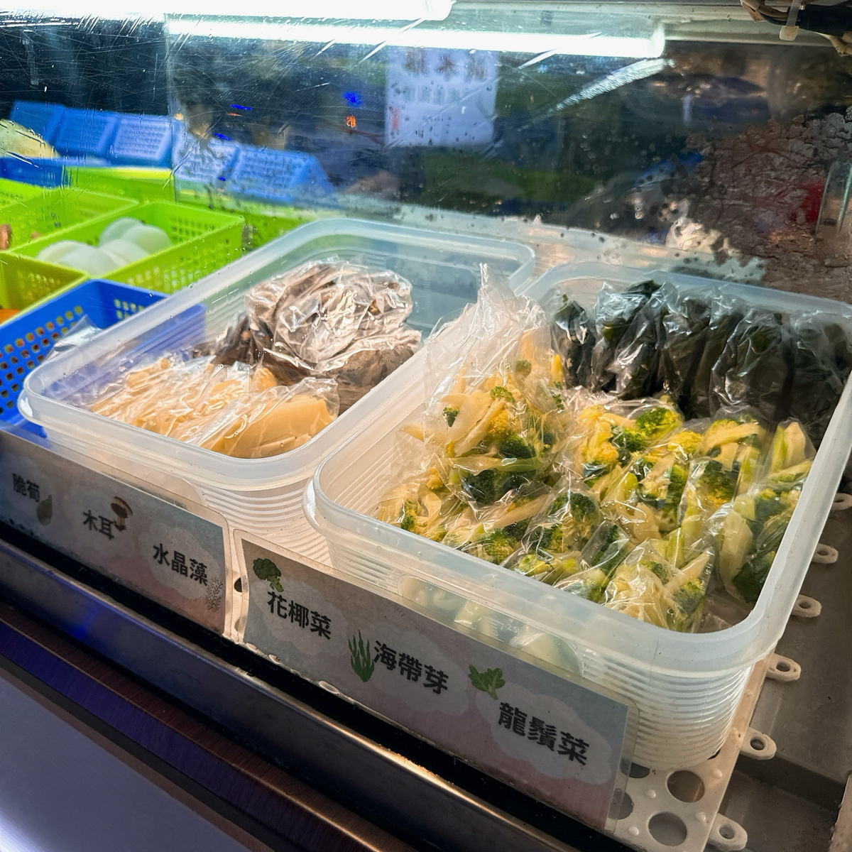 廟口鹹水雞 富國店 的外觀氛圍圖片： 由小青蛙🐸 拍攝