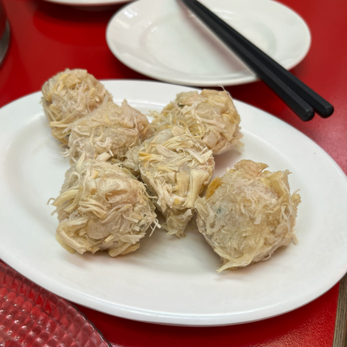 詹記麻辣火鍋 敦南店 的餐點圖片：也很好吃的干貝丸，滿滿的干貝味 由阿官 拍攝