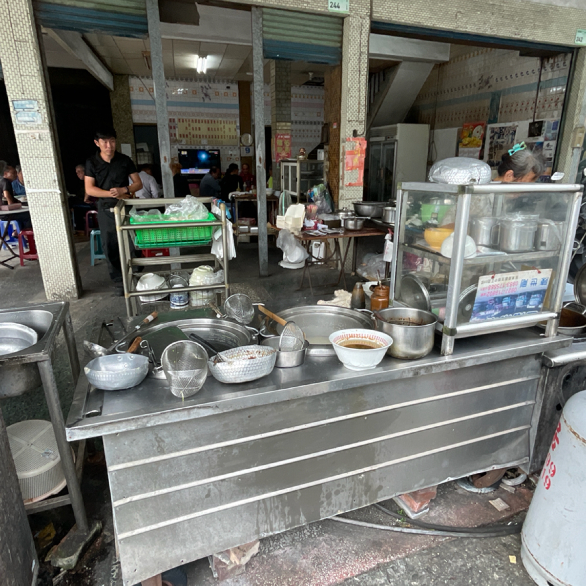 Vibe image of 阿華餃子館:  shot by 邱耀賢