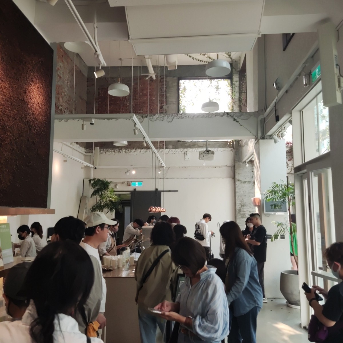 Vibe image of 吃茶三千台灣概念店:  shot by Wiki