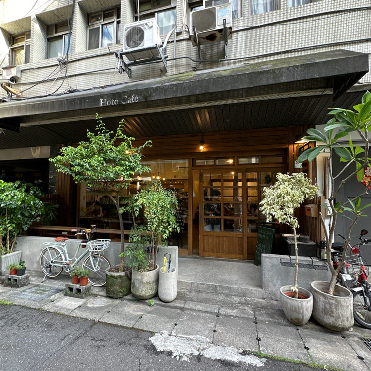 Hoto Cafe 的外觀氛圍圖片：(店外環境照) 由吃曼 拍攝