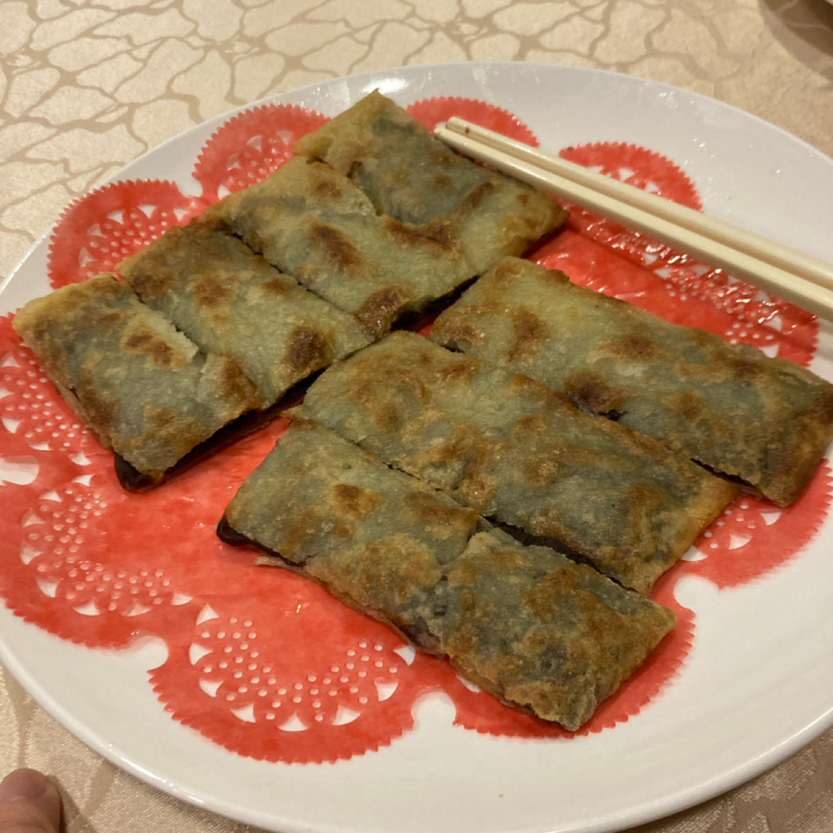 Meal image of 悅上海: 豆沙鍋餅 shot by 小蛙