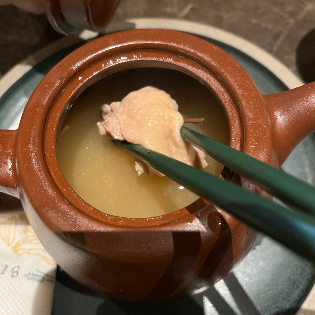 Meal image of 心潮飯店 SINCHAO RICE SHOPPE: 功夫郁香雞湯 shot by 珍珠奶綠