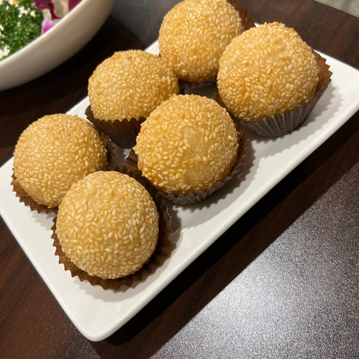 Meal image of 濟南鮮湯包 總店: 芝麻球 shot by 動吃動吃動吃