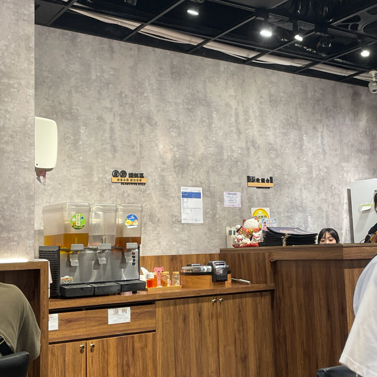 北海道炙燒拉麵 集美店 の雰囲気の写真： byHH 