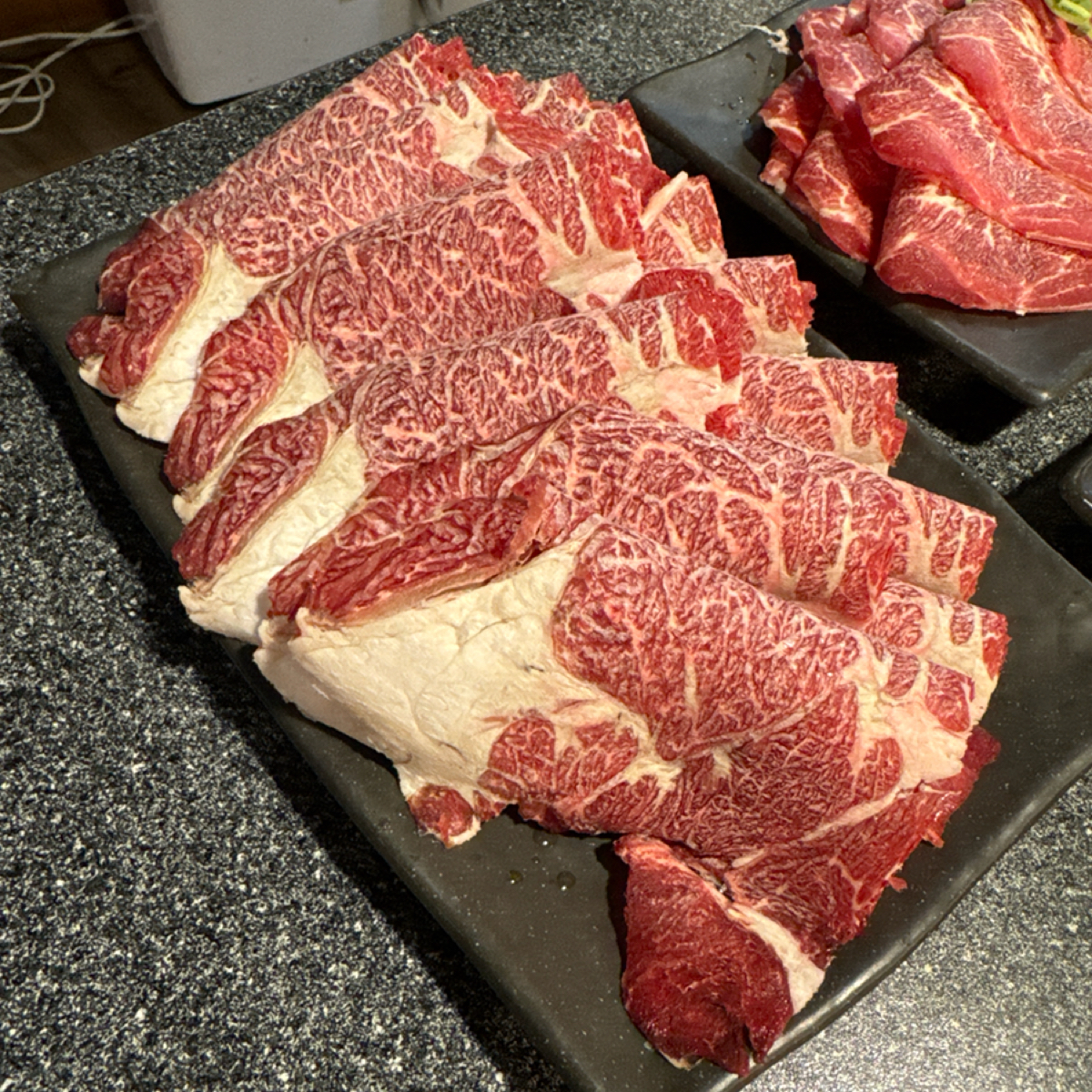 五麥壽喜燒鍋物 のレストランの写真：安格斯沙朗 by嗚啦 