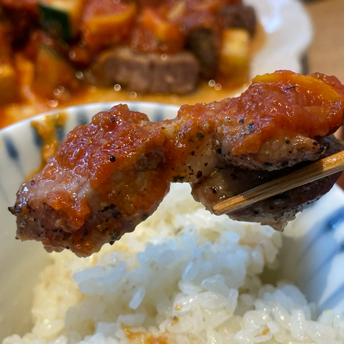 小器食堂 微風南山店 的餐點圖片：番茄櫛瓜豚肉排 由Freddy Liu 拍攝