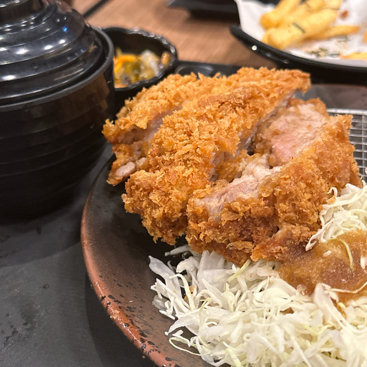 Meal image of 福勝亭 樹林店: 厚切活力豬排定食 shot by Aki