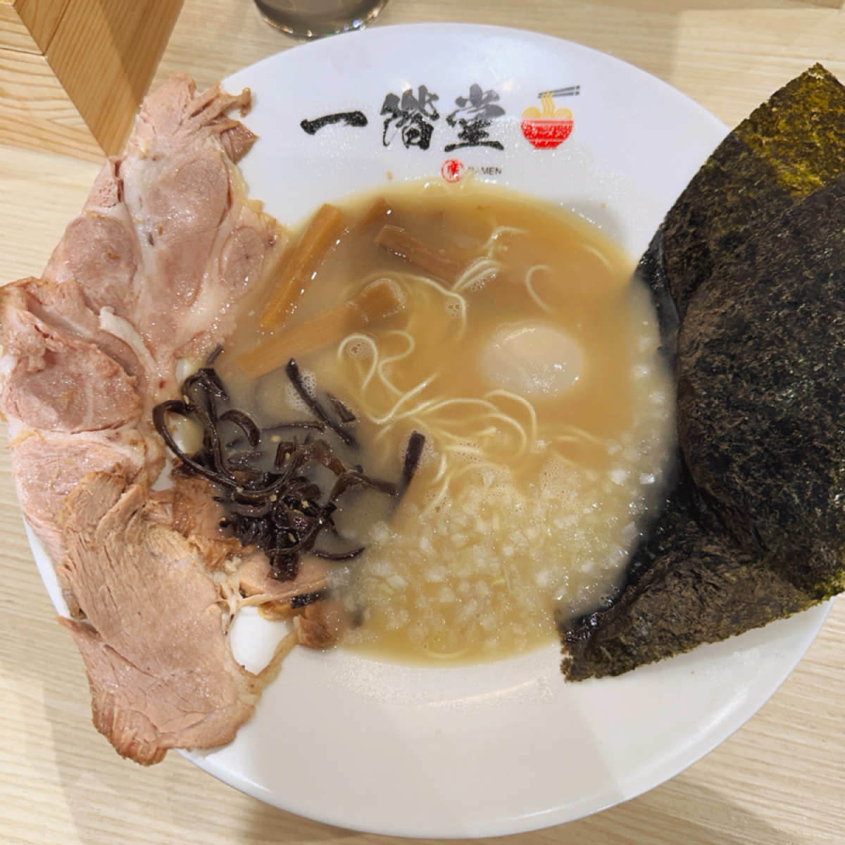 Meal image of 一階堂拉麵 古亭店: 雞白濃湯 月讀 shot by 銘