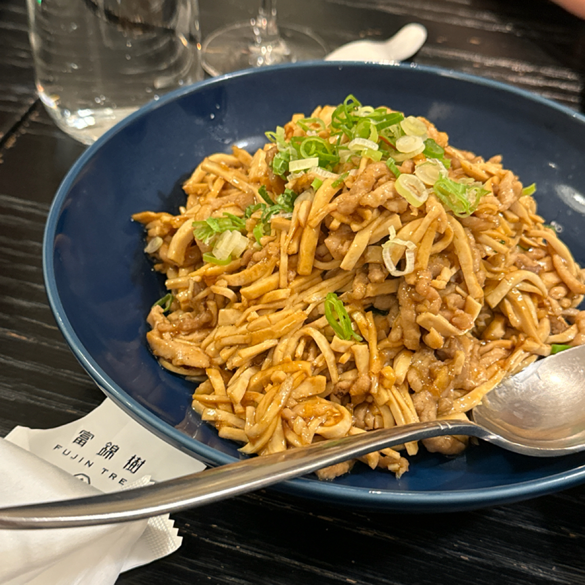富錦樹台菜香檳 敦北店 のレストランの写真：肉絲 好吃 by飲料王 
