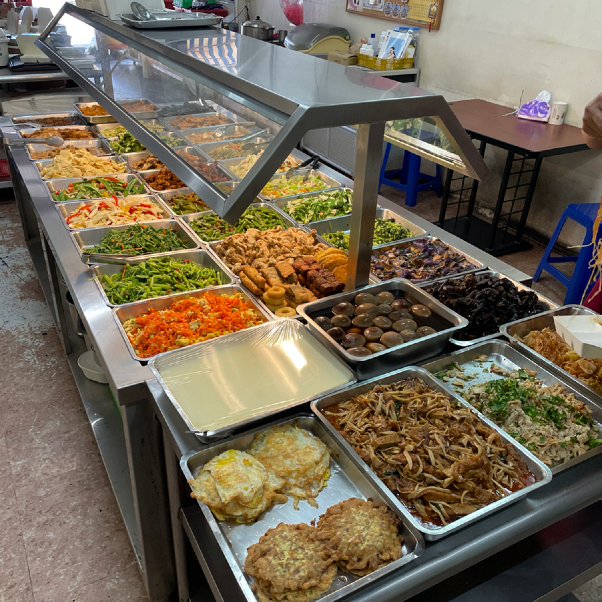 鑫鮮素食 のレストランの写真： by三口元 