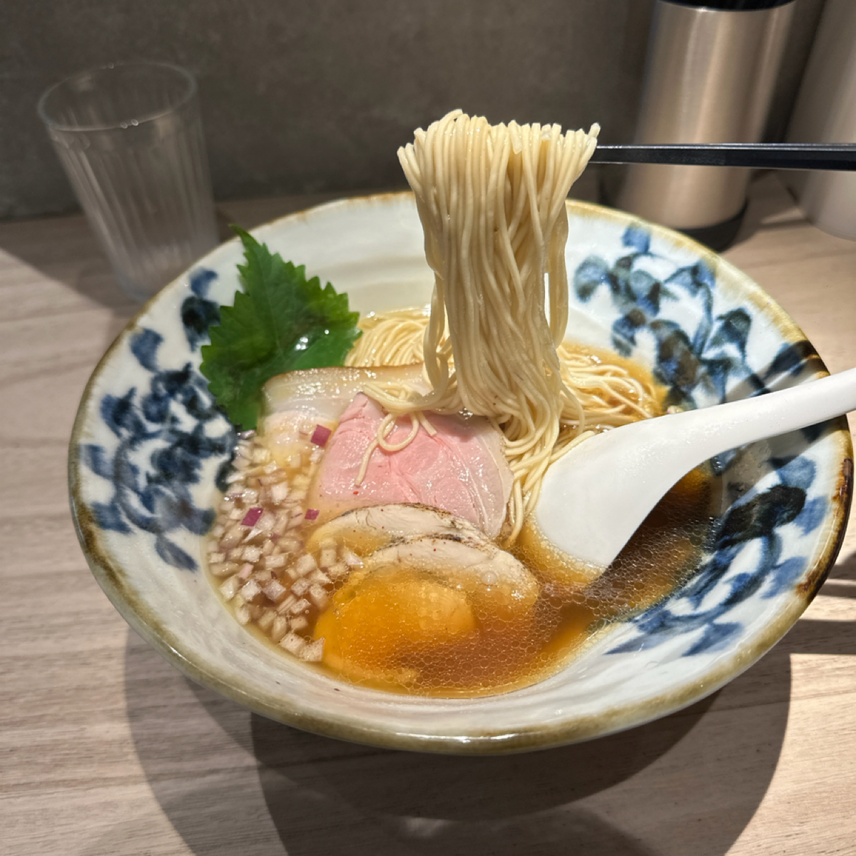 雞吉君拉麵 西門店 のレストランの写真： by破產少年 