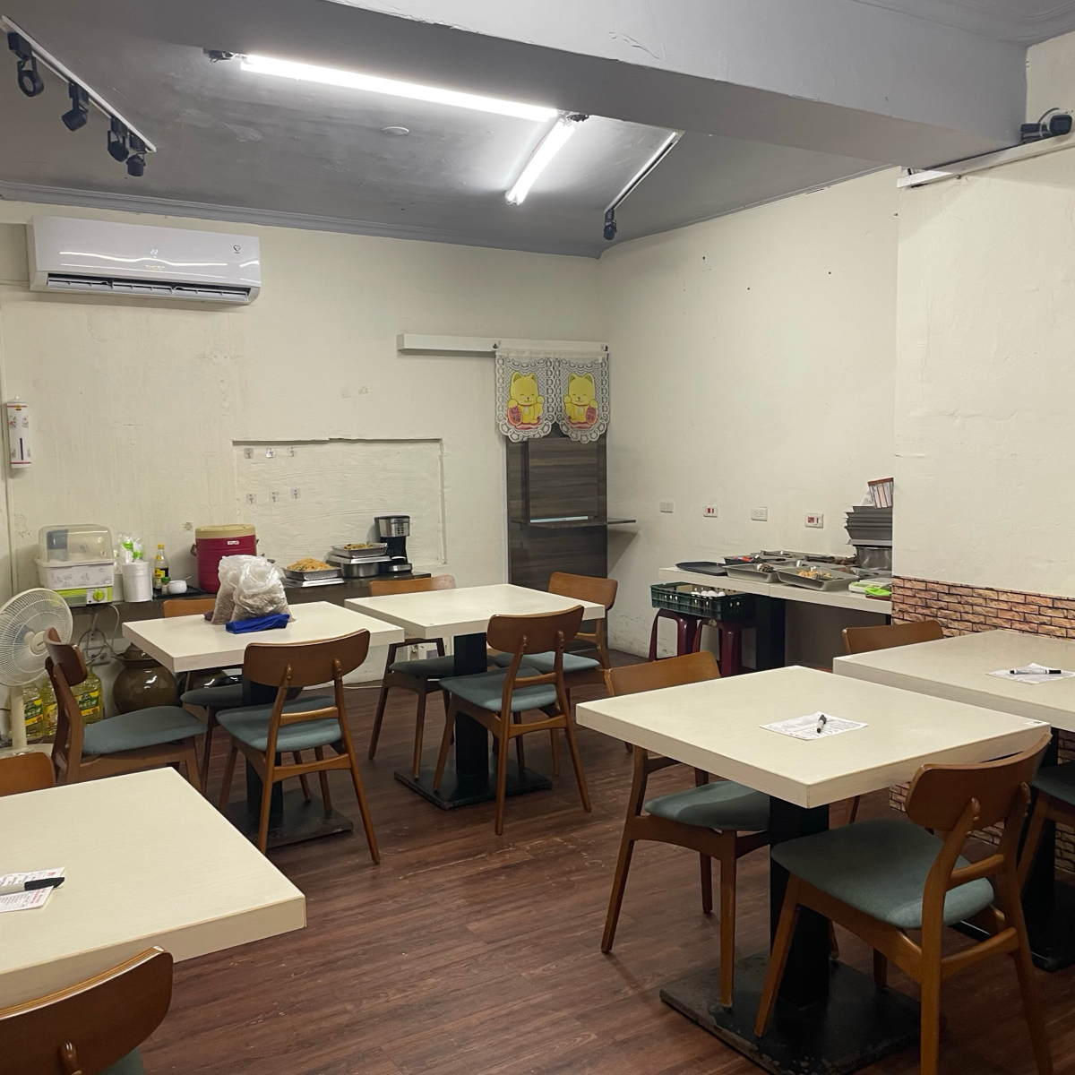 Vibe image of 黔東萊私房料理小吃店:  shot by 乃子過日子