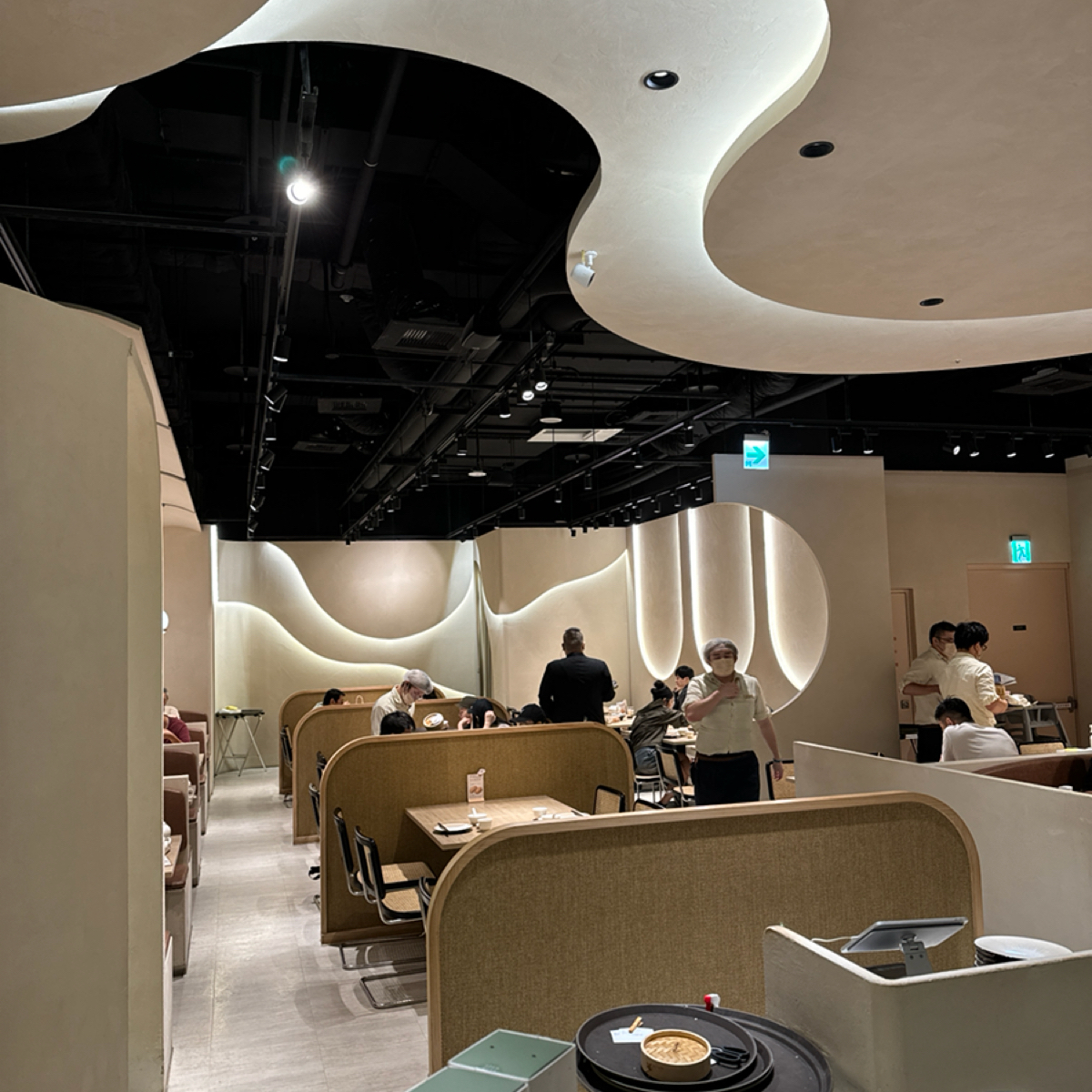 Vibe image of 華漾 Dim Sum 忠泰店:  shot by Ana