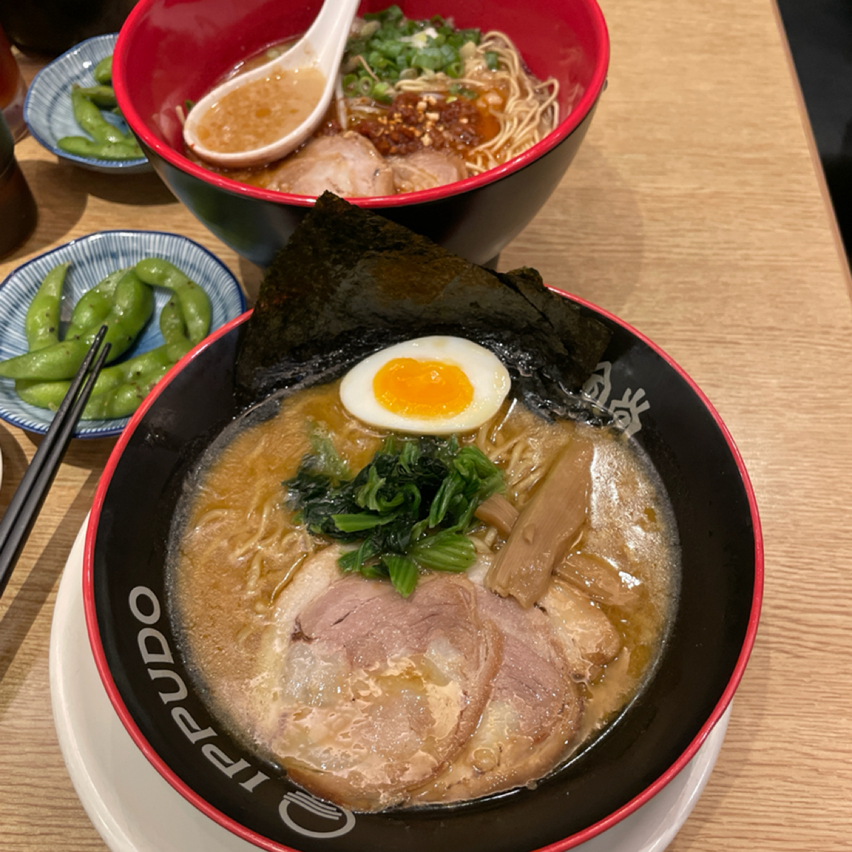 一風堂 微風台北車站店 のレストランの写真：大名家系豚骨：味道比較鹹，麵條粗細硬度都固定不能調整。 byFreddy Liu 