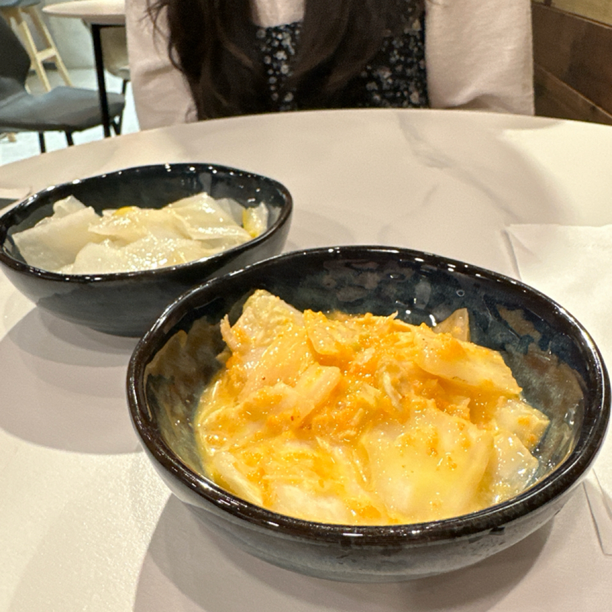 Meal image of 肥豚屋豬排食堂: 波波黃金泡菜，蜂蜜柚香蘿蔔 shot by wiewieeater