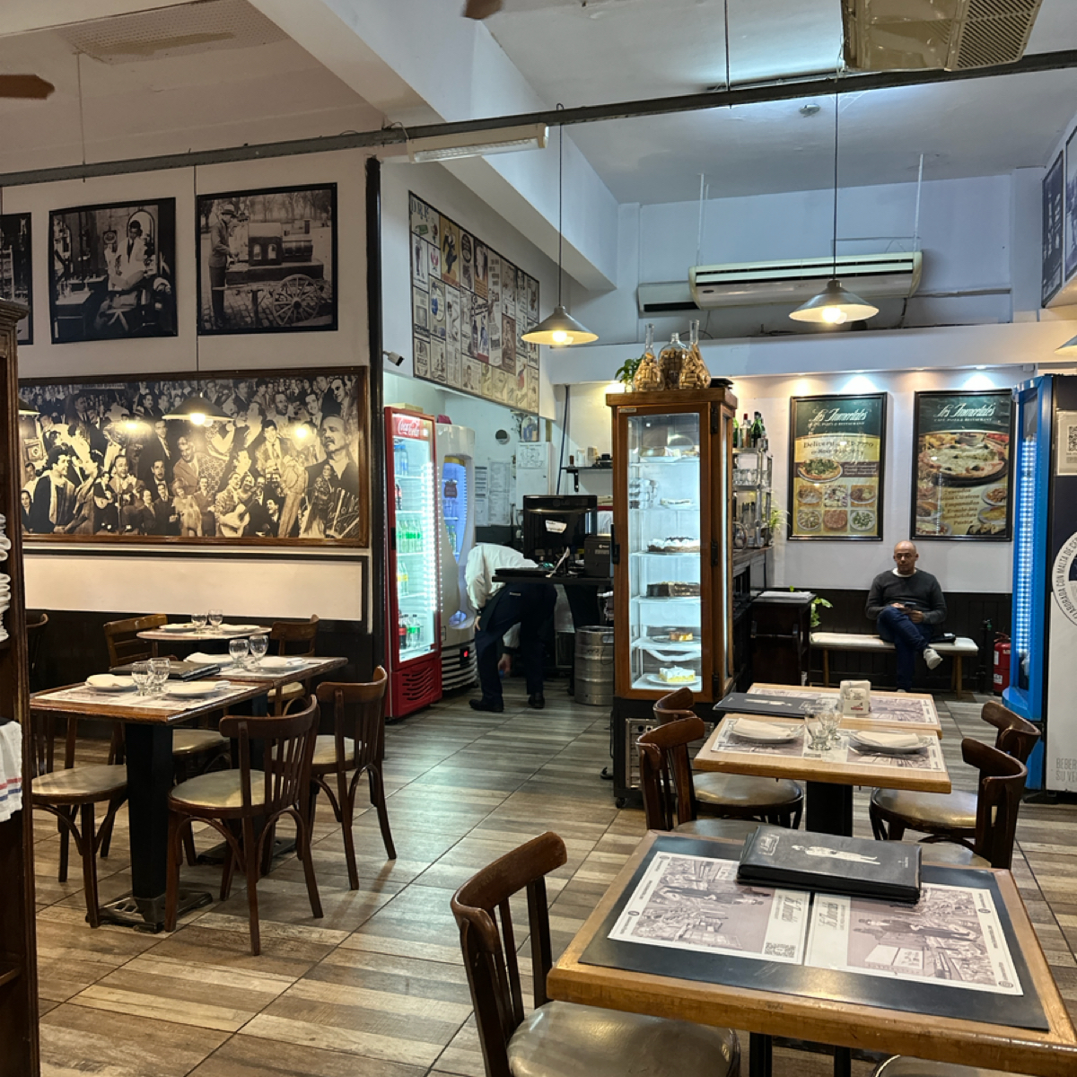 Vibe image of Los Inmortales Belgrano:  shot by DeniseWang