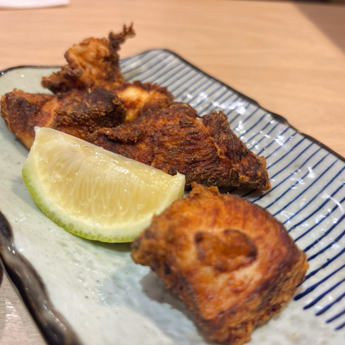 京都勝牛 漢神巨蛋店 のレストランの写真：多點的雞塊 超乾超硬 by好吃嗎 