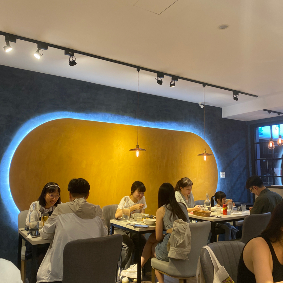 Otto Pasta Classic傳統義式餐館 の雰囲気の写真： by小羊的食記 JFGT 