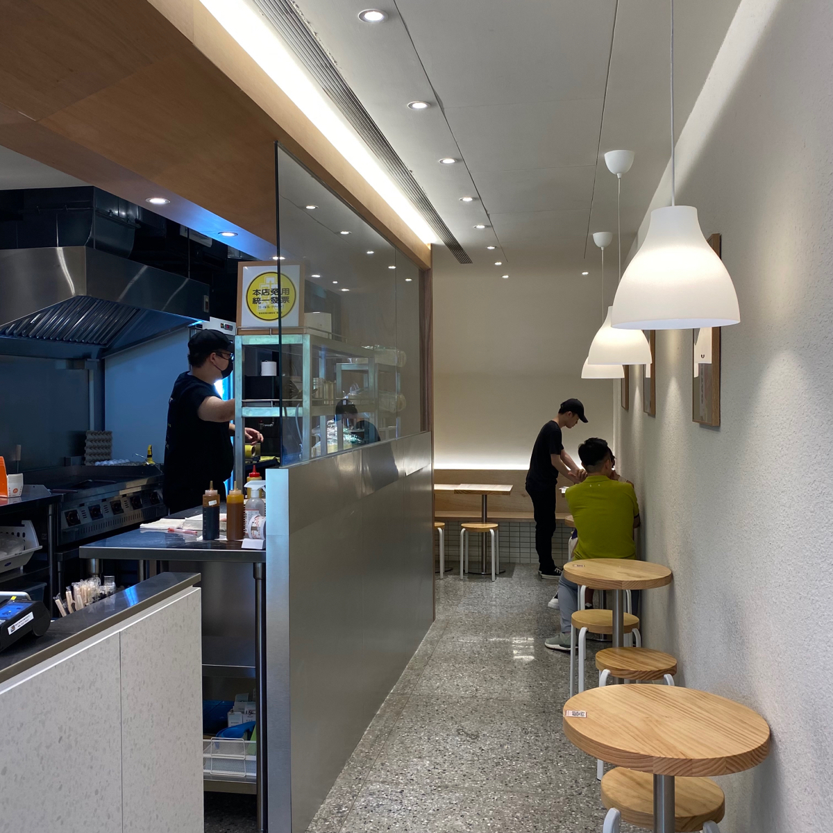 真芳碳烤吐司 內湖店 的外觀氛圍圖片： 由小羊的食記 JFGT 拍攝