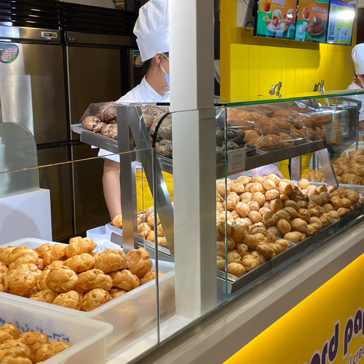 beard papa&#39;s日本No.1泡芙品牌 三井OUTLET台中港店 の雰囲気の写真： byHIH J 