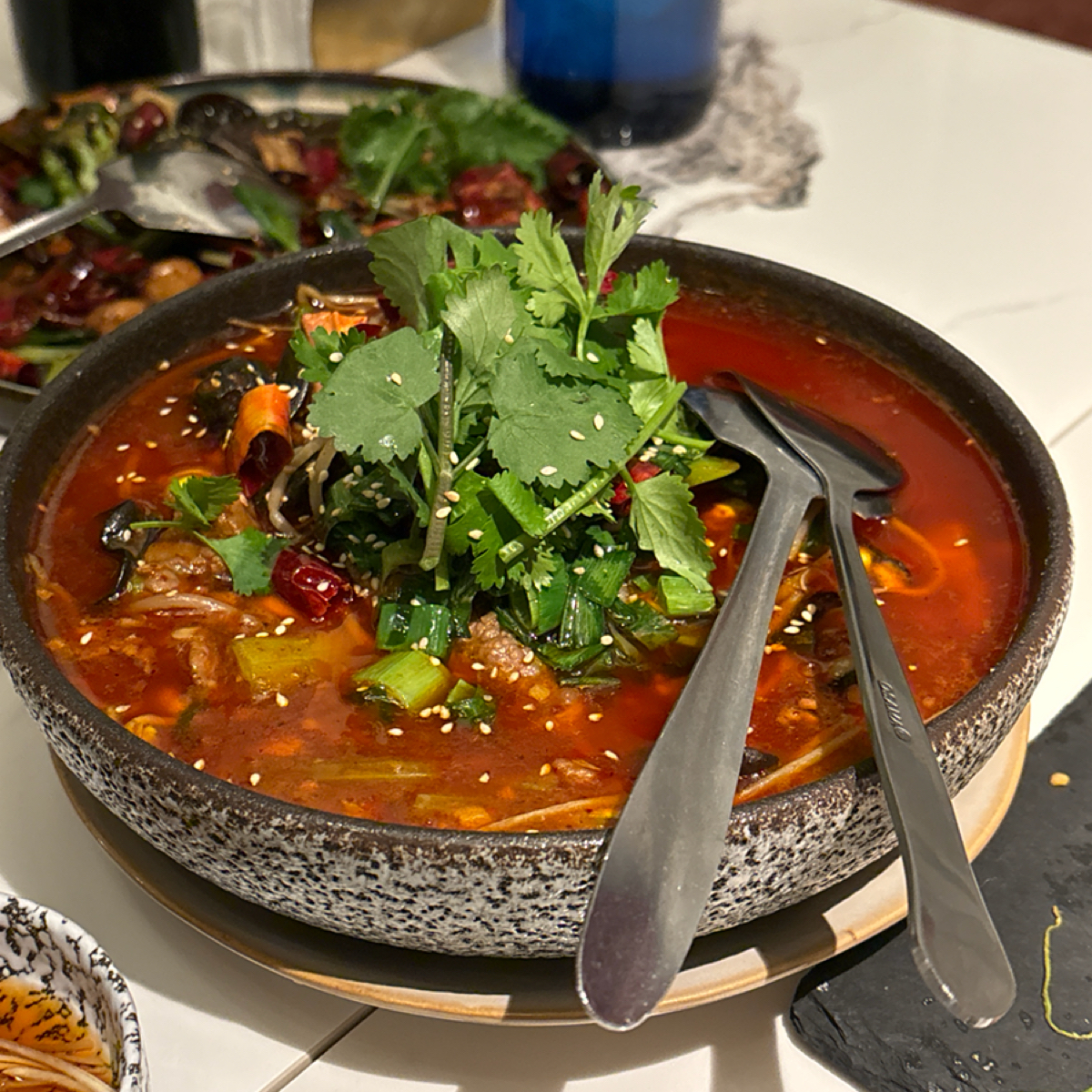 弎弎川酒 · Sansan Bistro のレストランの写真：水煮牛 by阿官 