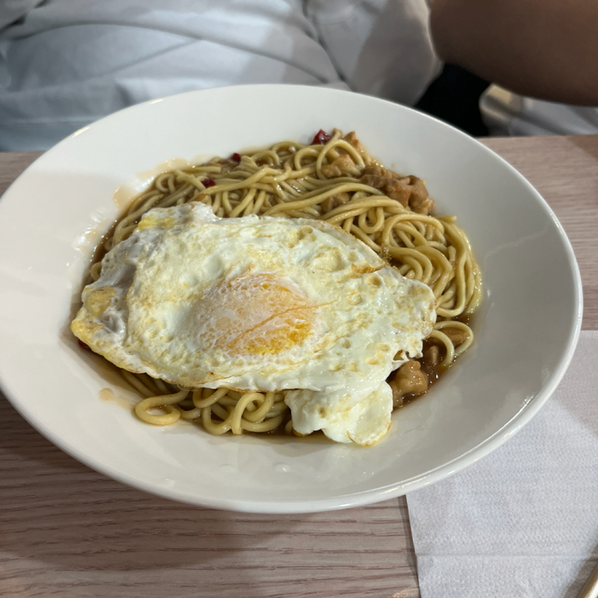 Meal image of 晨晨找餐: 鐵板麵加蛋 shot by Miu Lai