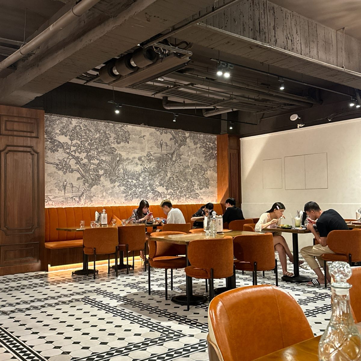 Vibe image of JiNHER 今鶴 台南安平店:  shot by Luna一枚小吃貨