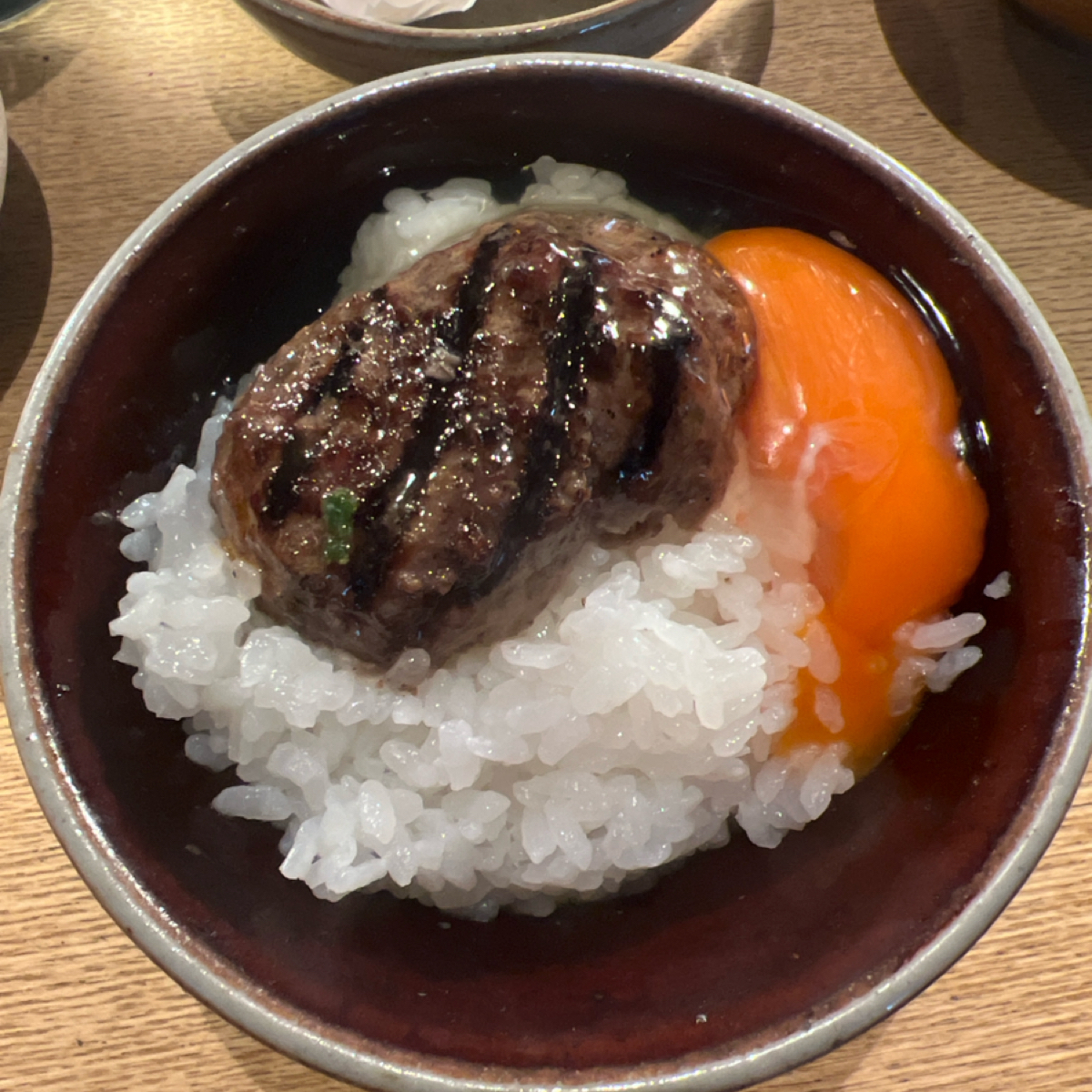 挽肉と米 渋谷店 のレストランの写真： byLESTER 