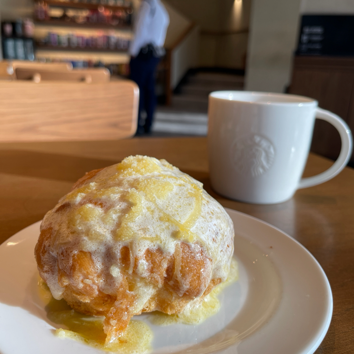 Meal image of Starbucks  Starbucks Shell Pusok Cebu: 早餐 shot by 雜學生-吃點什麼
