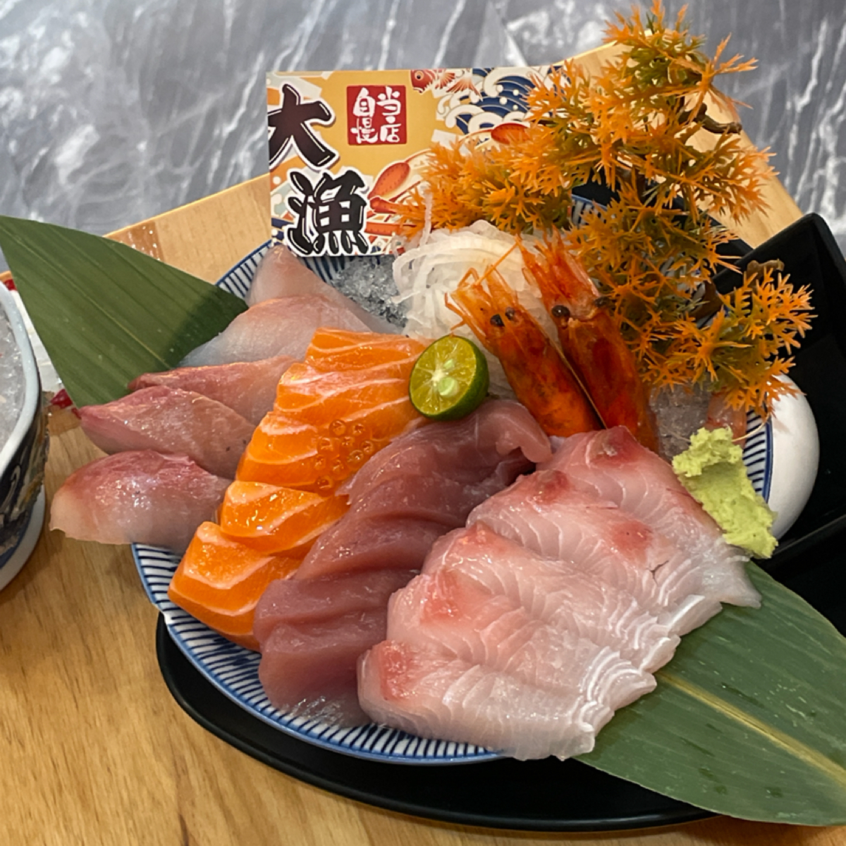 今日魚市 光華三創店 のレストランの写真：爆魚滿滿丼 NT$390 byFreddy Liu 