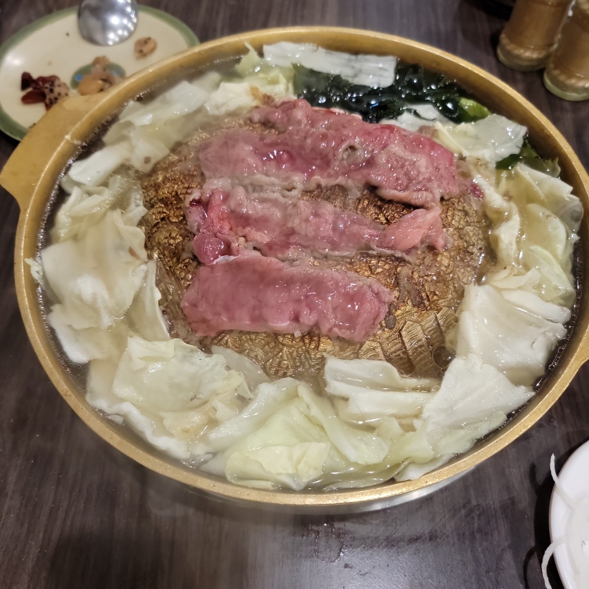 Meal image of 小紅豬石頭火鍋:  shot by Leo