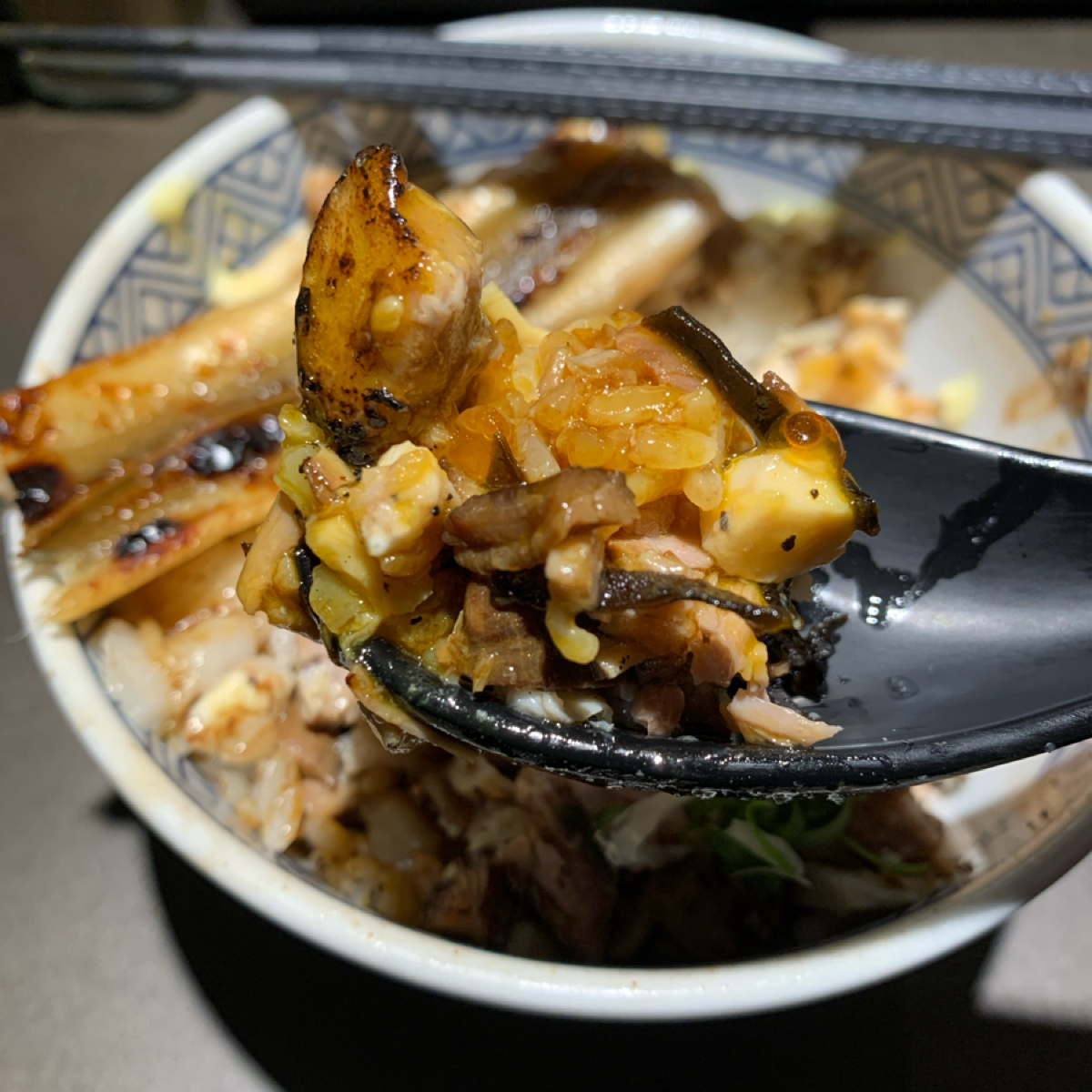 Meal image of 丸舢拉麵 光華店:  shot by Food Scouter