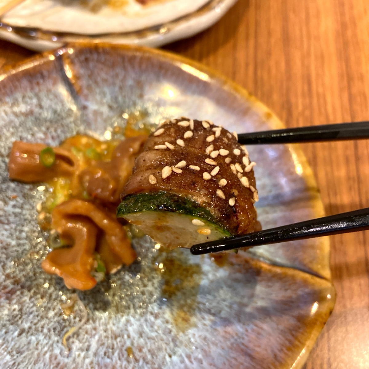 Meal image of 笑居樂食居酒屋小料理: 烤櫛瓜近照。 shot by 每個人都在找他的貓
