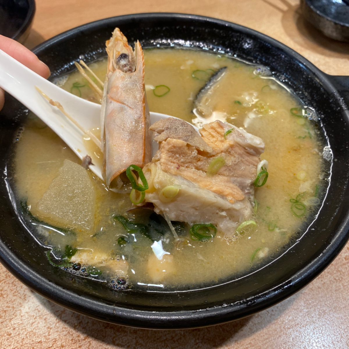 Meal image of 百魚鮮食屋: 送的味噌湯（超大碗 料爆多） shot by 小羊的食記 JFGT